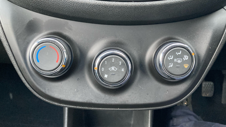 Vauxhall Viva 1.0 [73] SE 5dr Petrol Hatchback